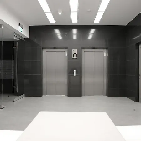 Super-apartamenty Vip Vintage Lägenhet Poznań