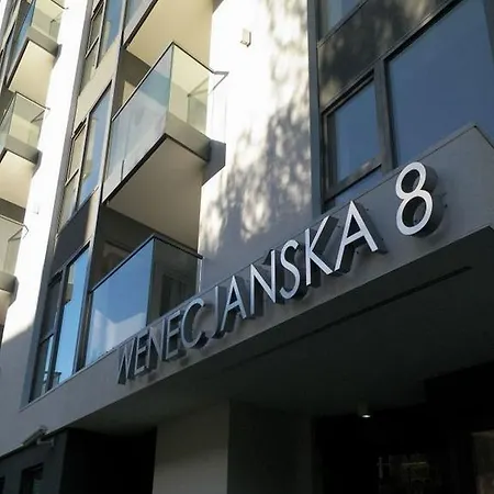 Super-apartamenty Vip Vintage Lägenhet *